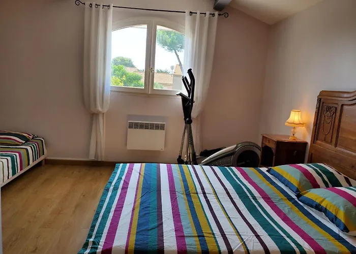 Climatisee Avec Piscine Pres De La 3*